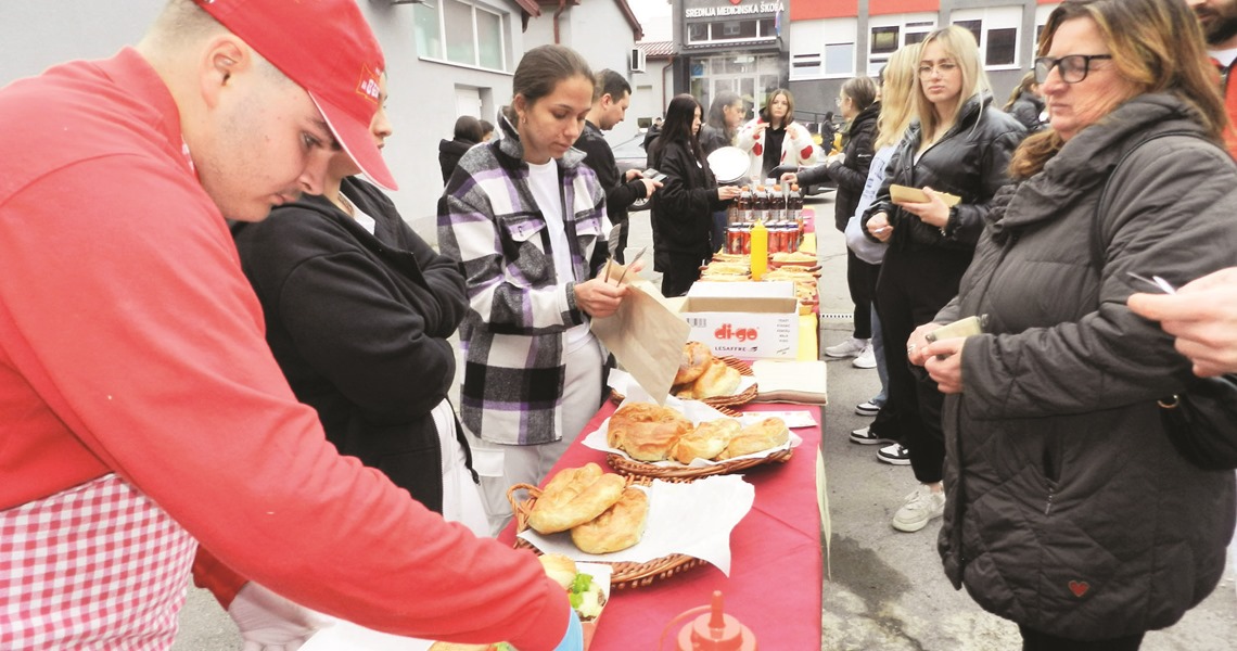 Posavska Hrvatska : Festival za prste polizati!