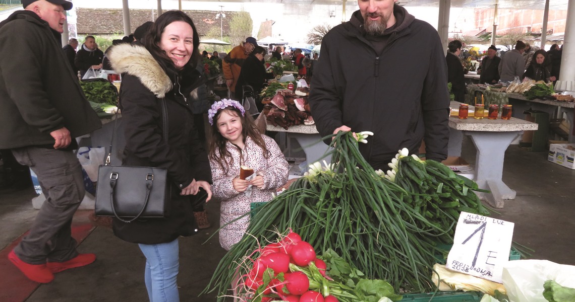 Posavska Hrvatska :  Proljetno i blagdanski 