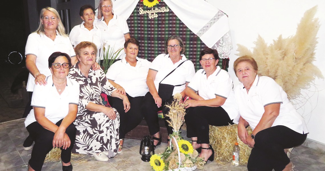 Posavska Hrvatska : Večer tradicije, pjesme, plesa i zajedništva 