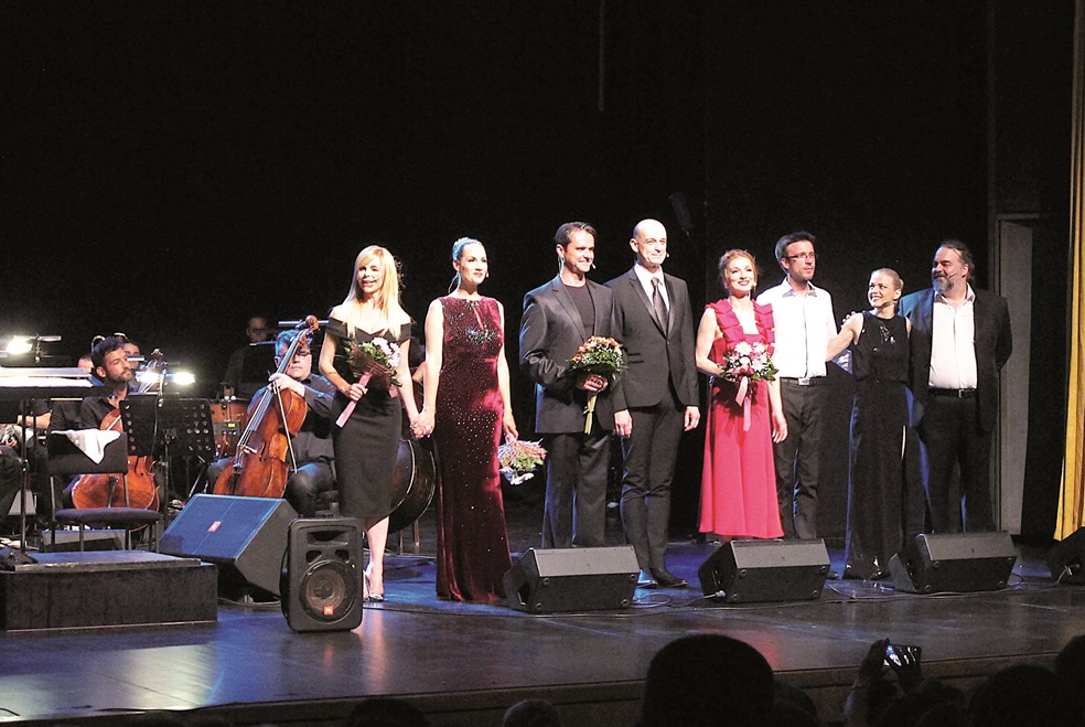 Posavska Hrvatska : Početak uz "Čarobni Broadway"