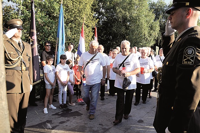 Posavska Hrvatska : Dan hrvatskih branitelja Brodsko-posavske županije