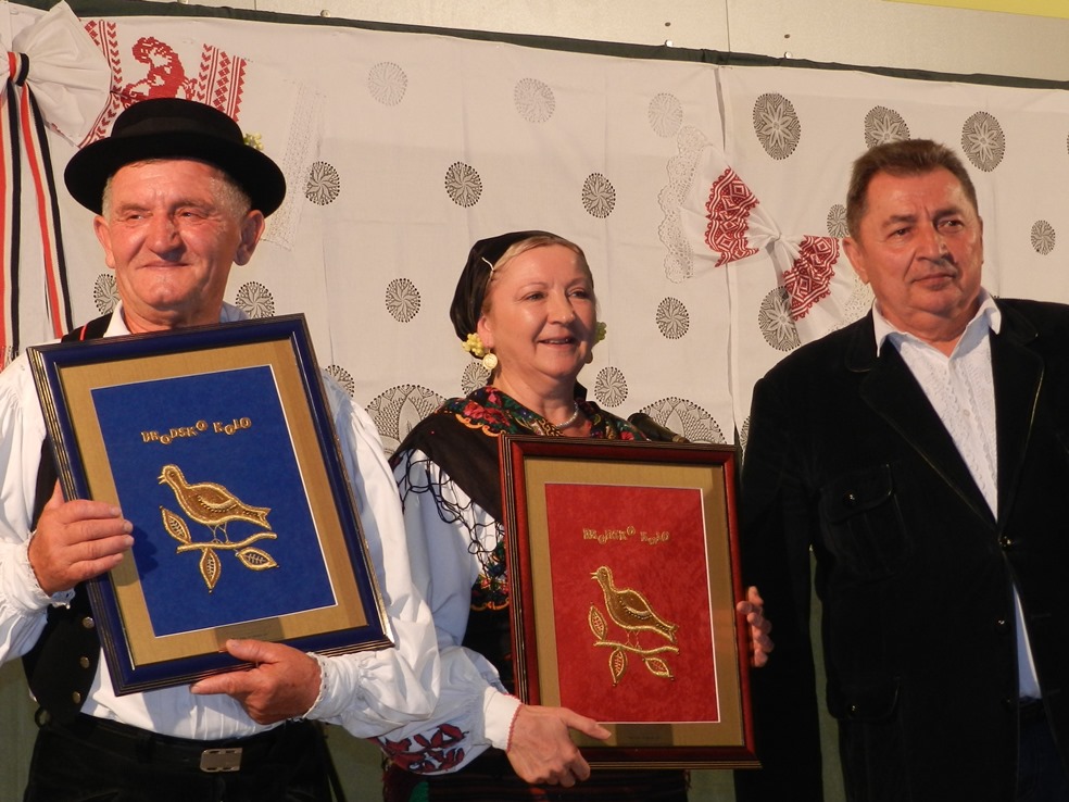 Posavska Hrvatska : 23. smotra "Mili Bože, svi pjevaju lipo!"