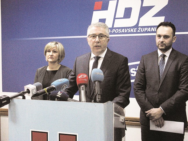 Posavska Hrvatska : Usvojeni amandmani o Sveučilištu i Osnovnoj školi "Milan Amruš"