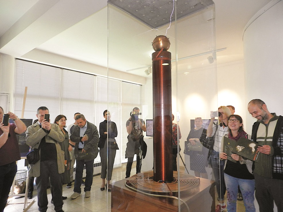 Posavska Hrvatska : Nikola Tesla i njegovi poznati izumi
