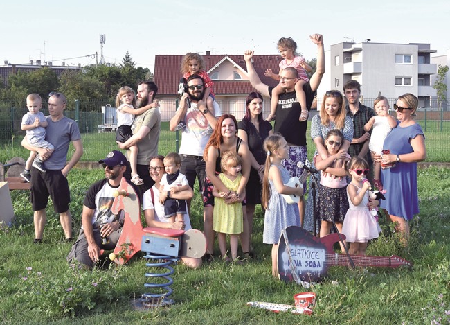 Život :  Pjesma stara 16 godina za današnje rock klince