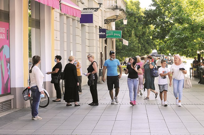 Turizam : Malo bolje, ali ni blizu prošle godine