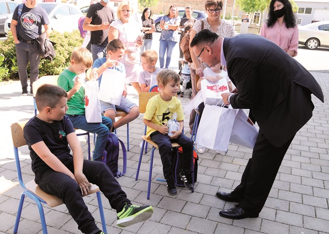 Posavska Hrvatska : Najljepši dani djetinjstva