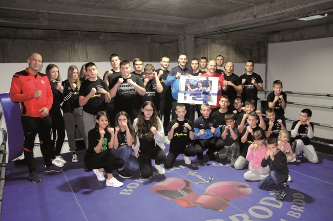 Posavska Hrvatska : U ringu se nikoga ne bojim