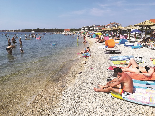 Posavska Hrvatska : Mislimo na svoju kožu