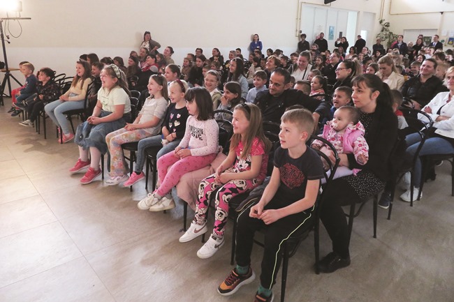 Posavska Hrvatska : Ususret radosti uskrsnuća