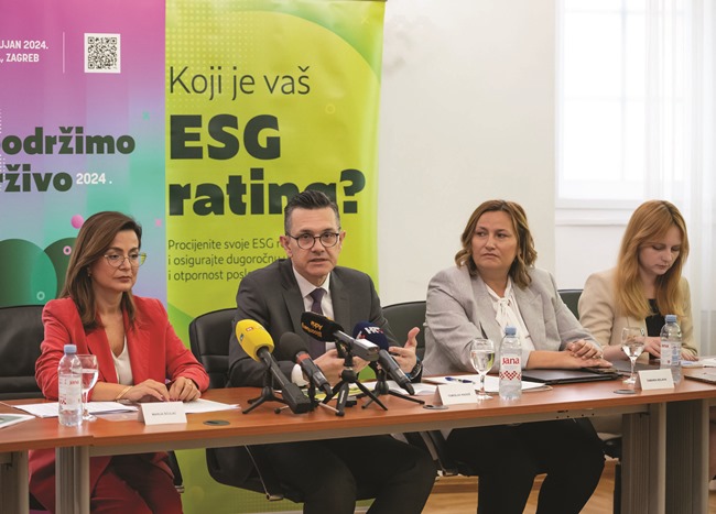 Gospodarstvo : Iskaz interesa za uključivanje u rad i aktivnosti HGK - ŽK Slavonski Brod