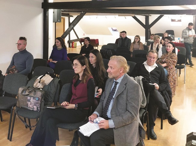 Posavska Hrvatska : Muškarac može biti i...